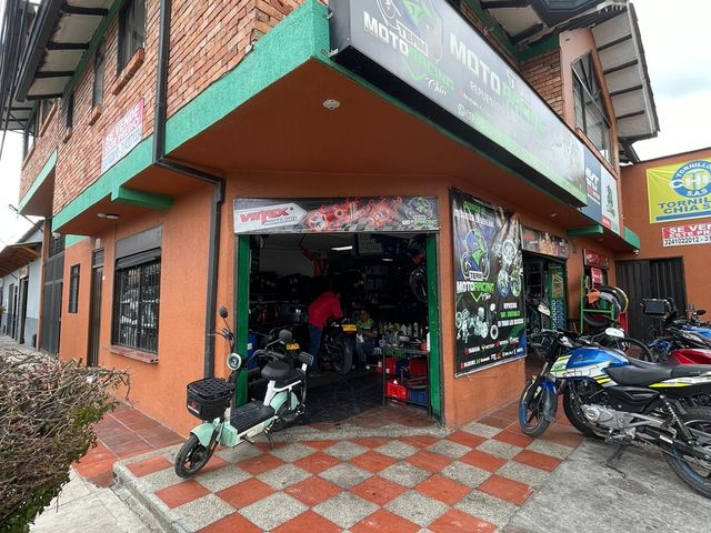 place photo 11