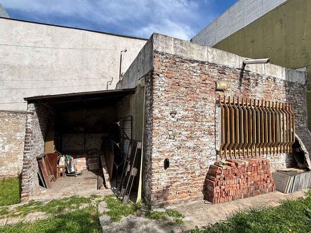 place photo 50