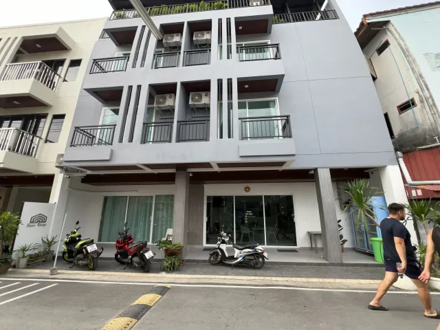 place photo 9