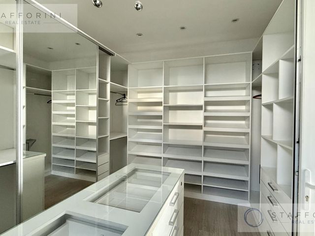 place photo 49