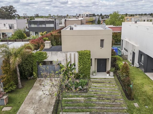 place photo 38