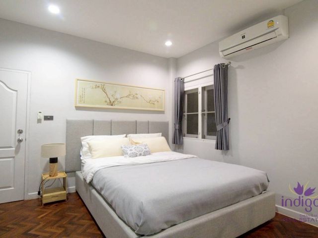 place photo 52