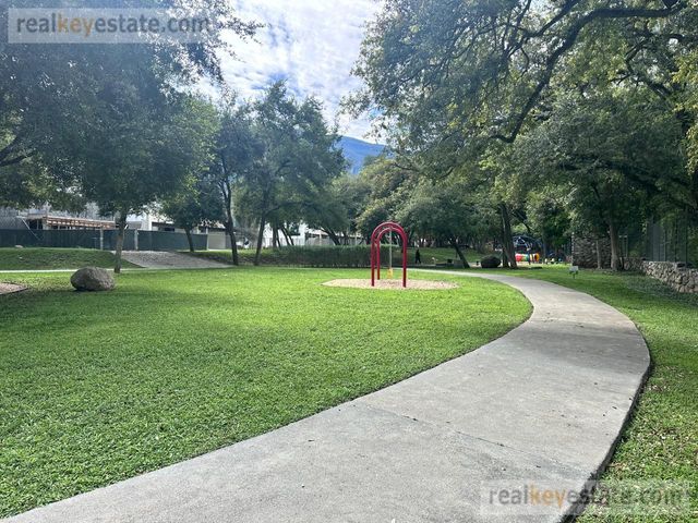 place photo 40