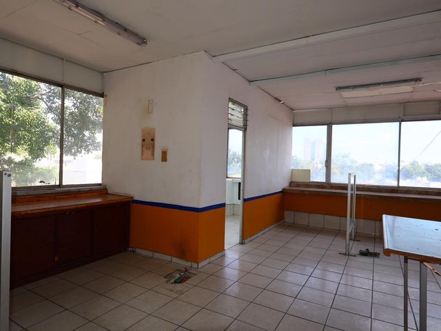 place photo 43