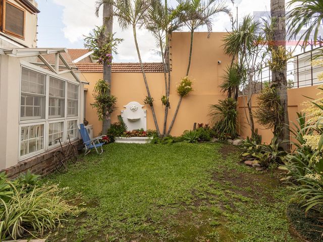 place photo 37