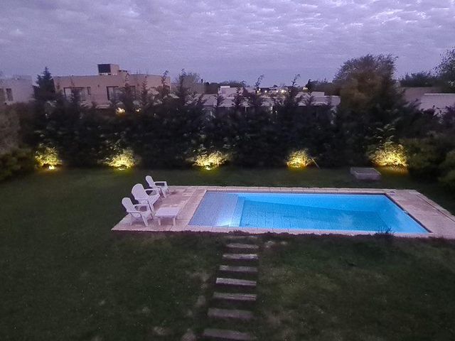 place photo 52