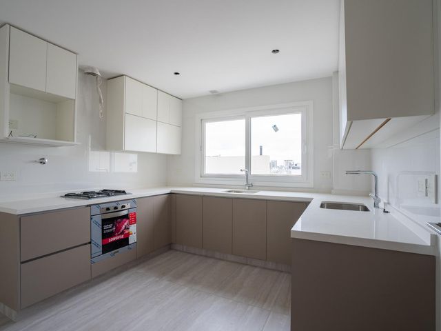 place photo 53