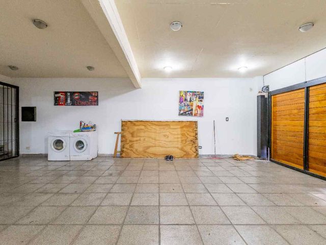 place photo 48
