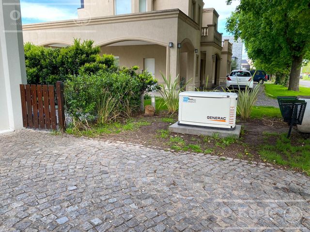 place photo 52