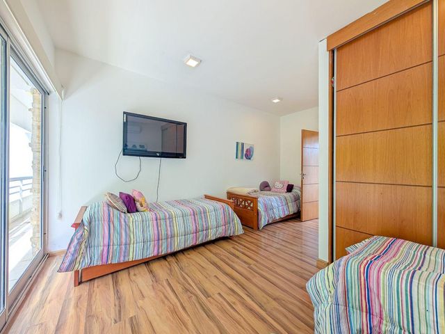 place photo 44