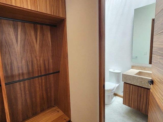 place photo 39
