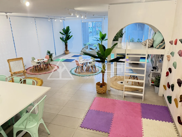 place photo 19