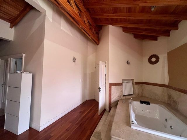 place photo 90