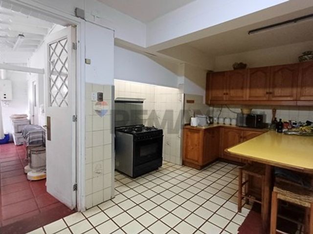 place photo 52