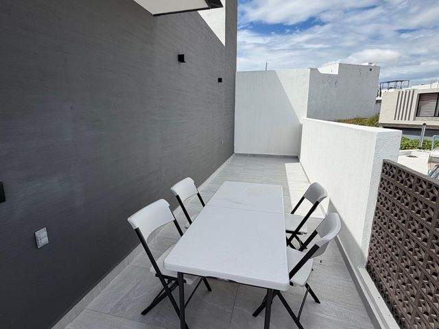 place photo 32