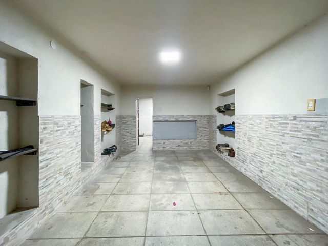 place photo 59