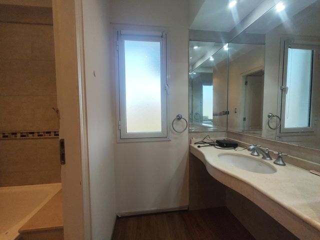 place photo 63