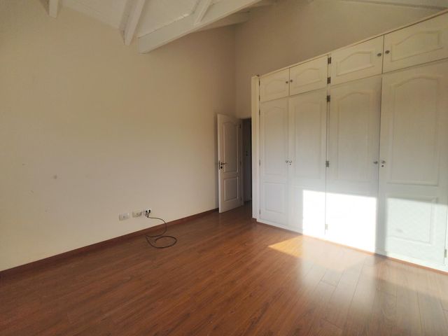 place photo 56