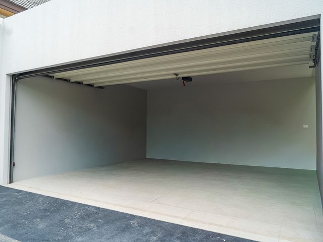 place photo 53