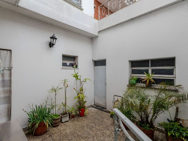 place photo 54