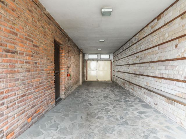 place photo 51