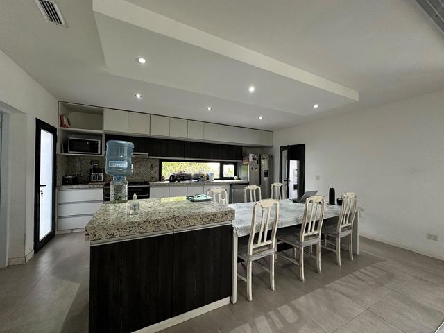 place photo 71