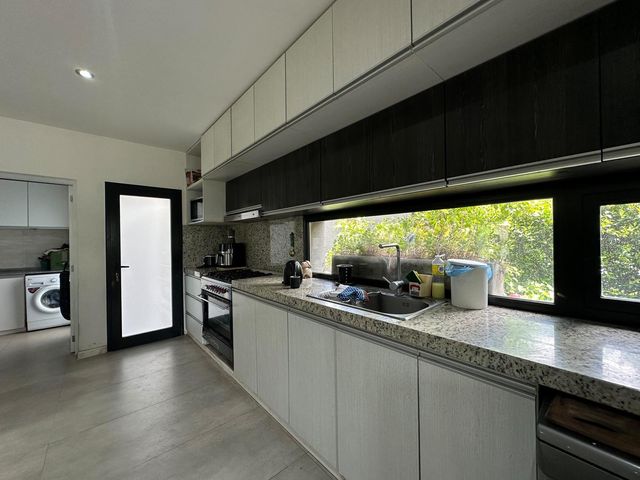 place photo 67