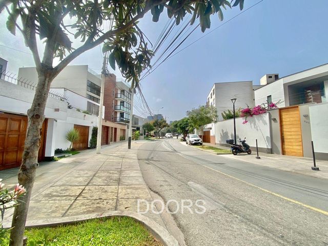 place photo 32