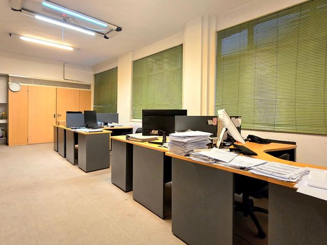 place photo 23