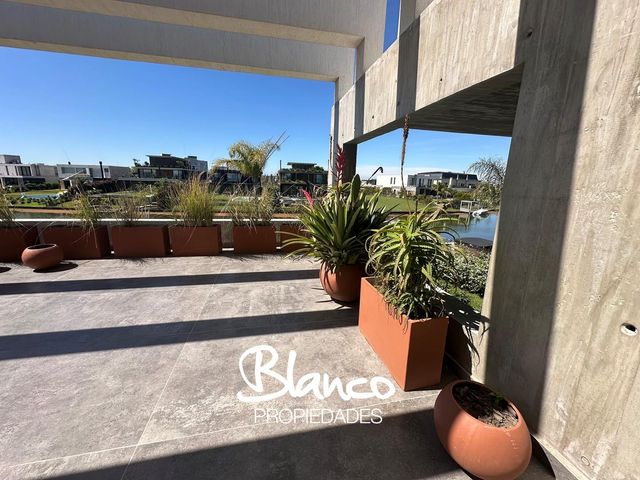 place photo 47