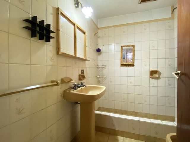 place photo 55