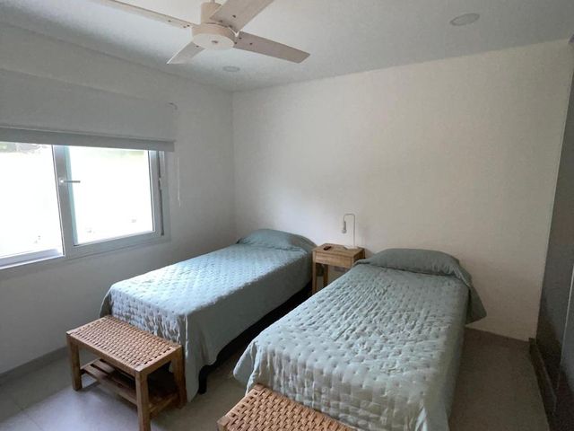 place photo 66
