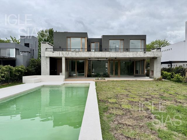 place photo 47