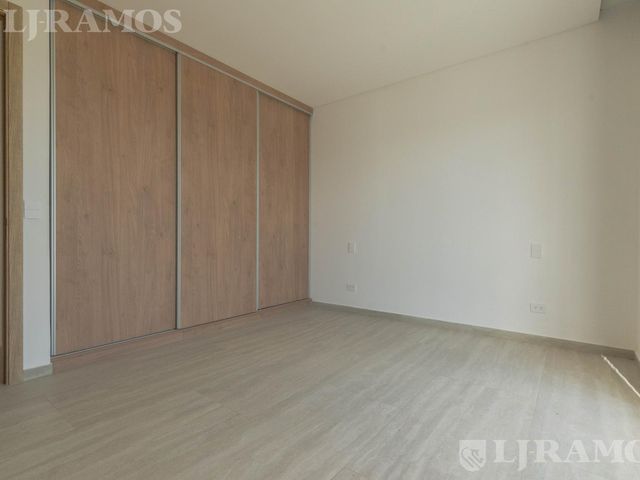 place photo 51