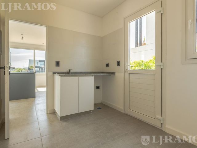 place photo 51