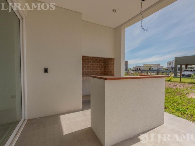 place photo 55
