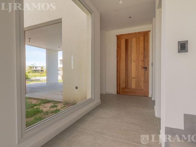 place photo 47