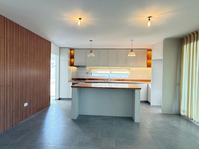 place photo 60
