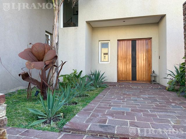 place photo 57