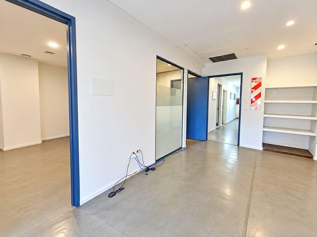 place photo 52