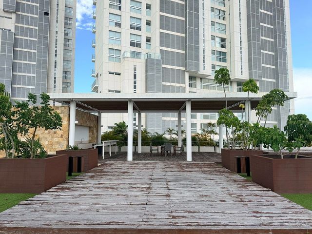 place photo 47