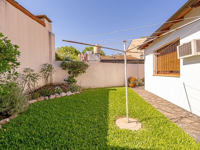 place photo 66