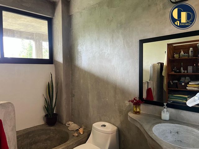 place photo 49