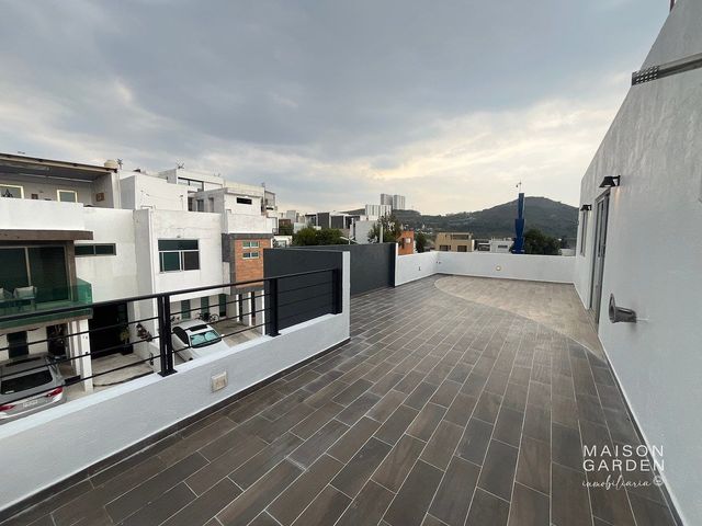 place photo 30