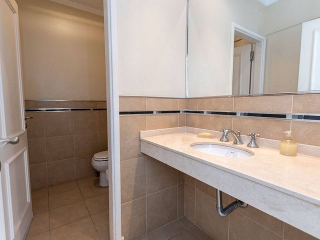 place photo 48