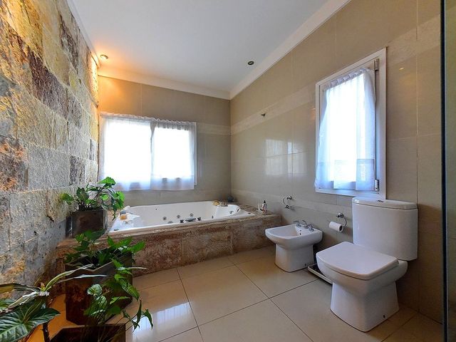 place photo 40