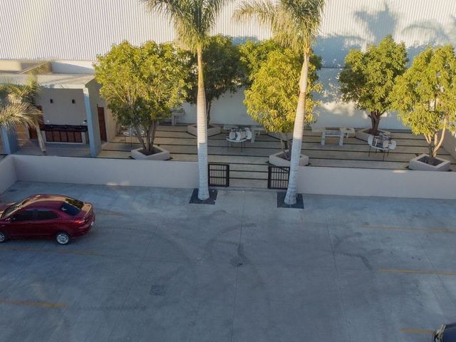 place photo 25