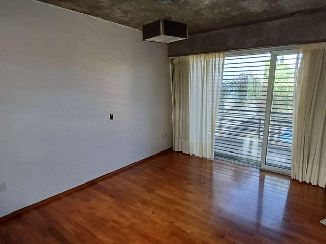 place photo 63
