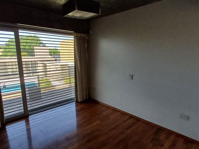 place photo 57