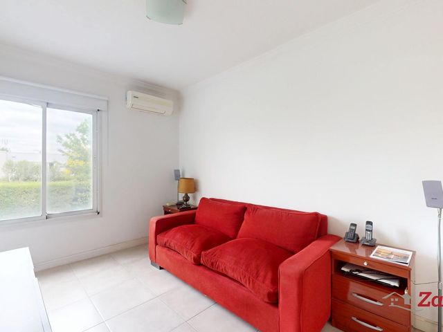 place photo 51